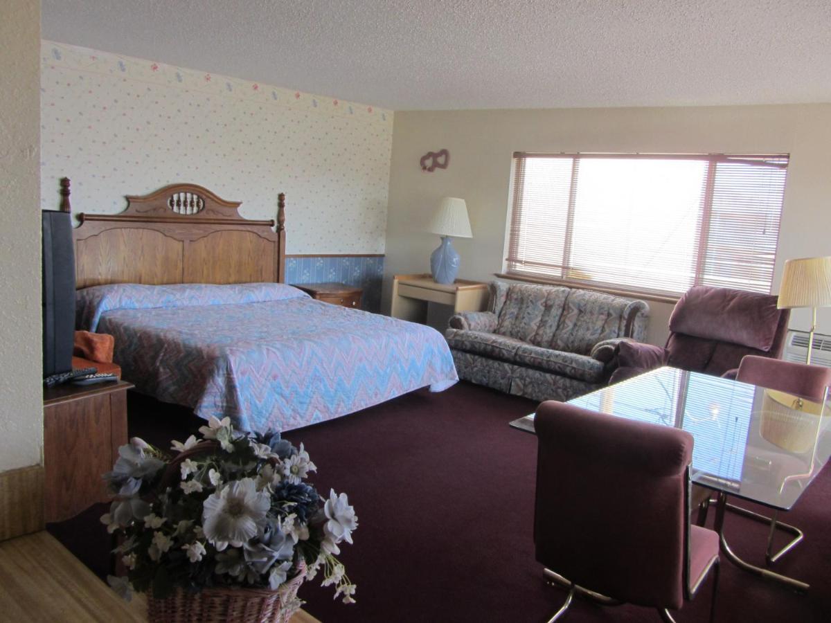 Warrick Plaza Inn Plainview Стая снимка