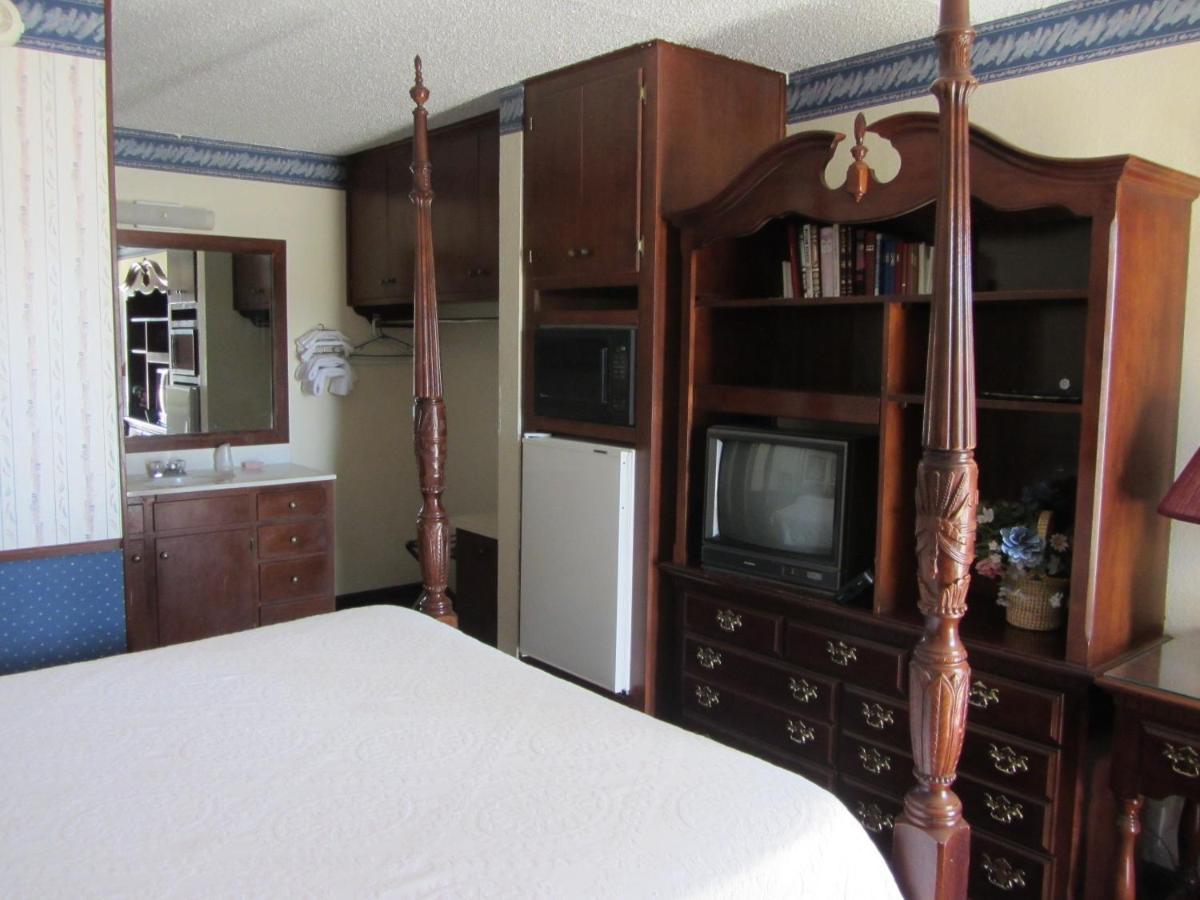 Warrick Plaza Inn Plainview Стая снимка